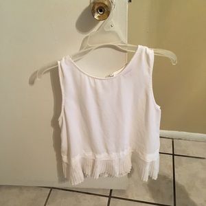 White sleeveless dress shirt